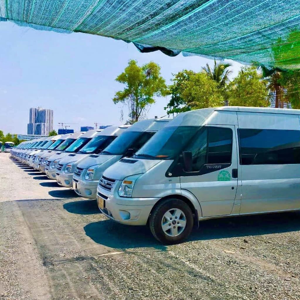 thuê xe du lịch 16 chỗ