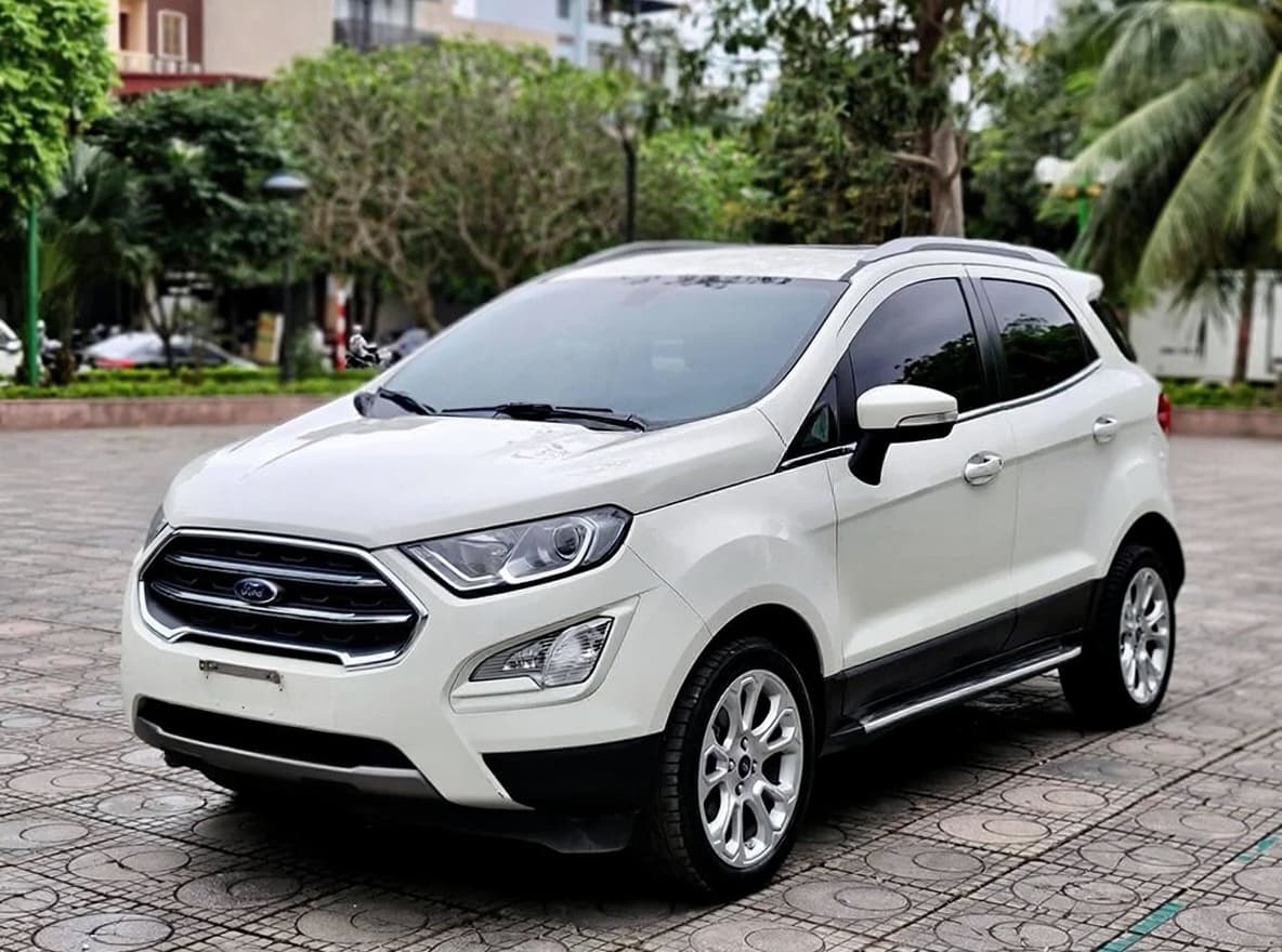 Thuê xe 4 chỗ tphcm