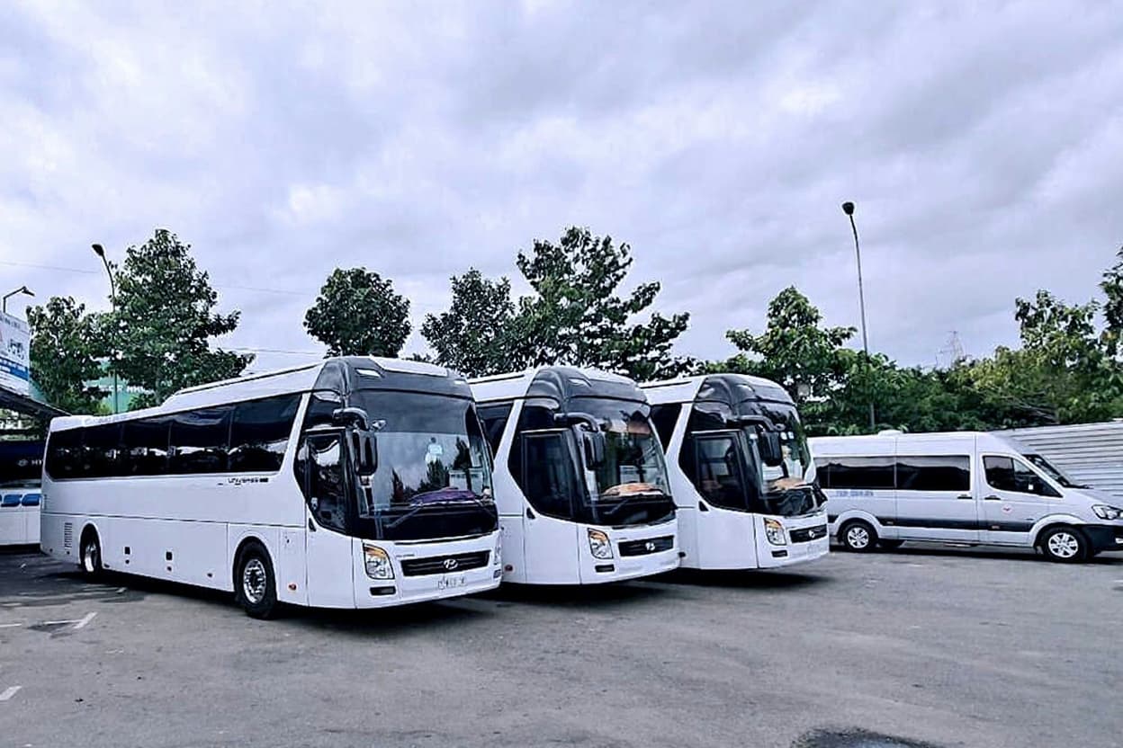 Thuê xe du lịch 45 chỗ