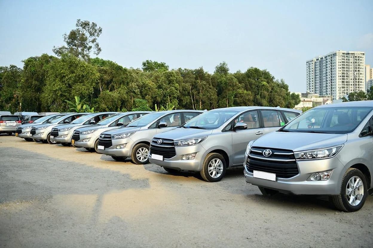 Thuê xe 7 chỗ có tài xế