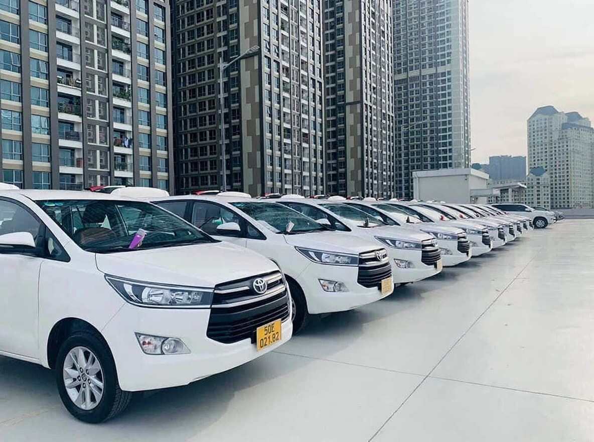 Thuê xe 7 chỗ TPHCM