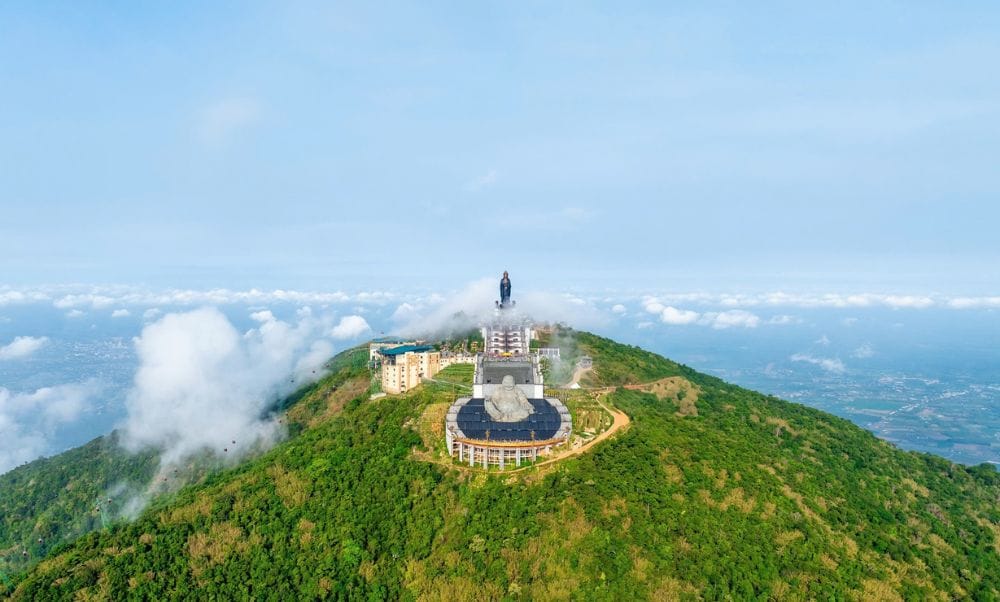 Núi Bà Đen